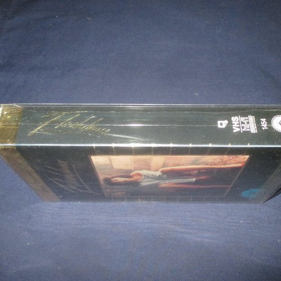 Flashdance (VHS, 1986, Paramount) 75th Anniversary Edition Jennifer Beals - Picture 4 of 10